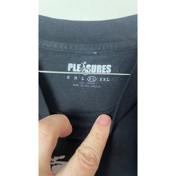 PLEASURES THE ASTOR CLUB OPENING T-SHIRT XL - Picture 5 of 5